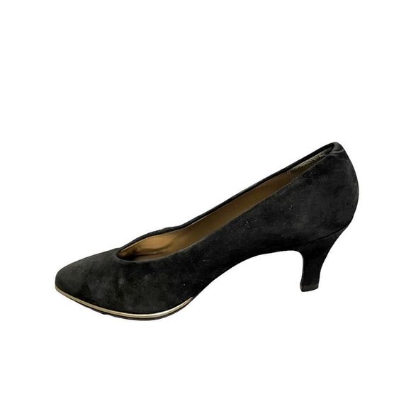 Vintage Black Suede Heels - Picture 3 of 11